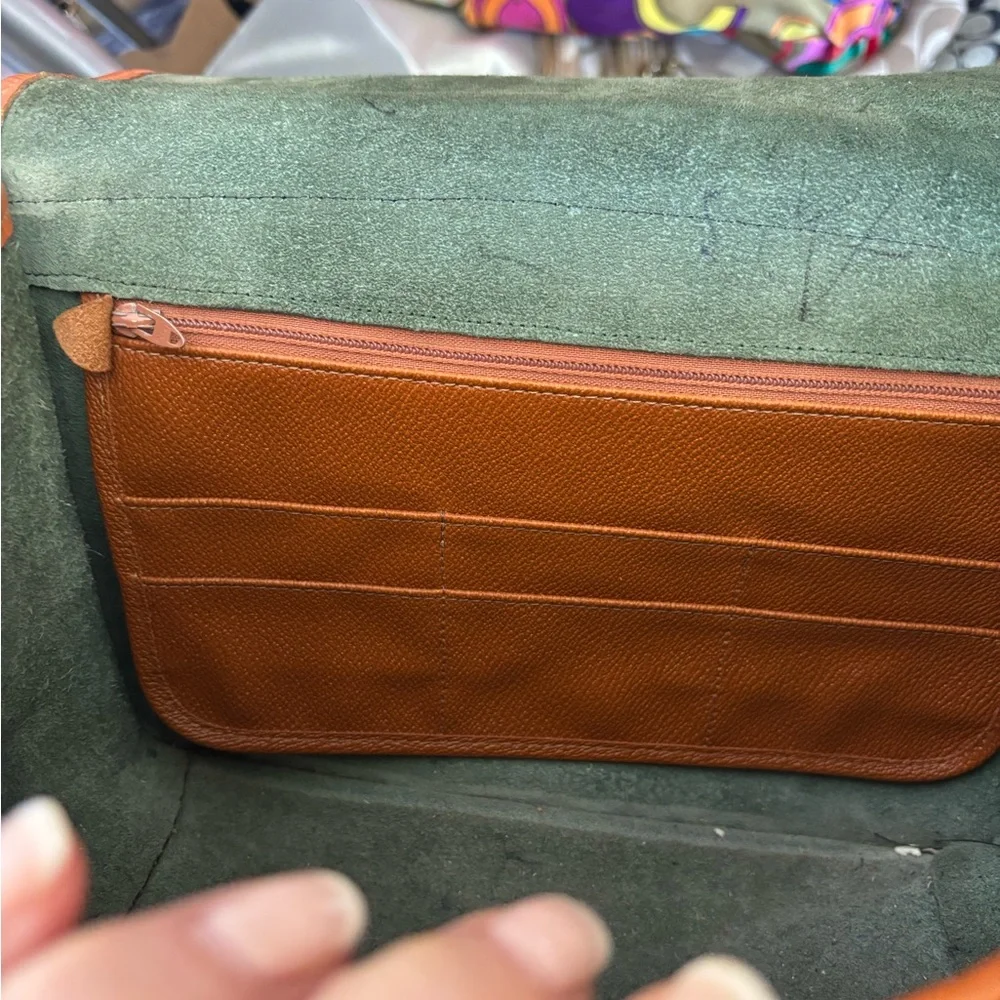Dooney & Bourke VINTAGE AWL Surrey Green & Tan Leather Crossbody MADE IN USA EUC - Picture 13 of 16